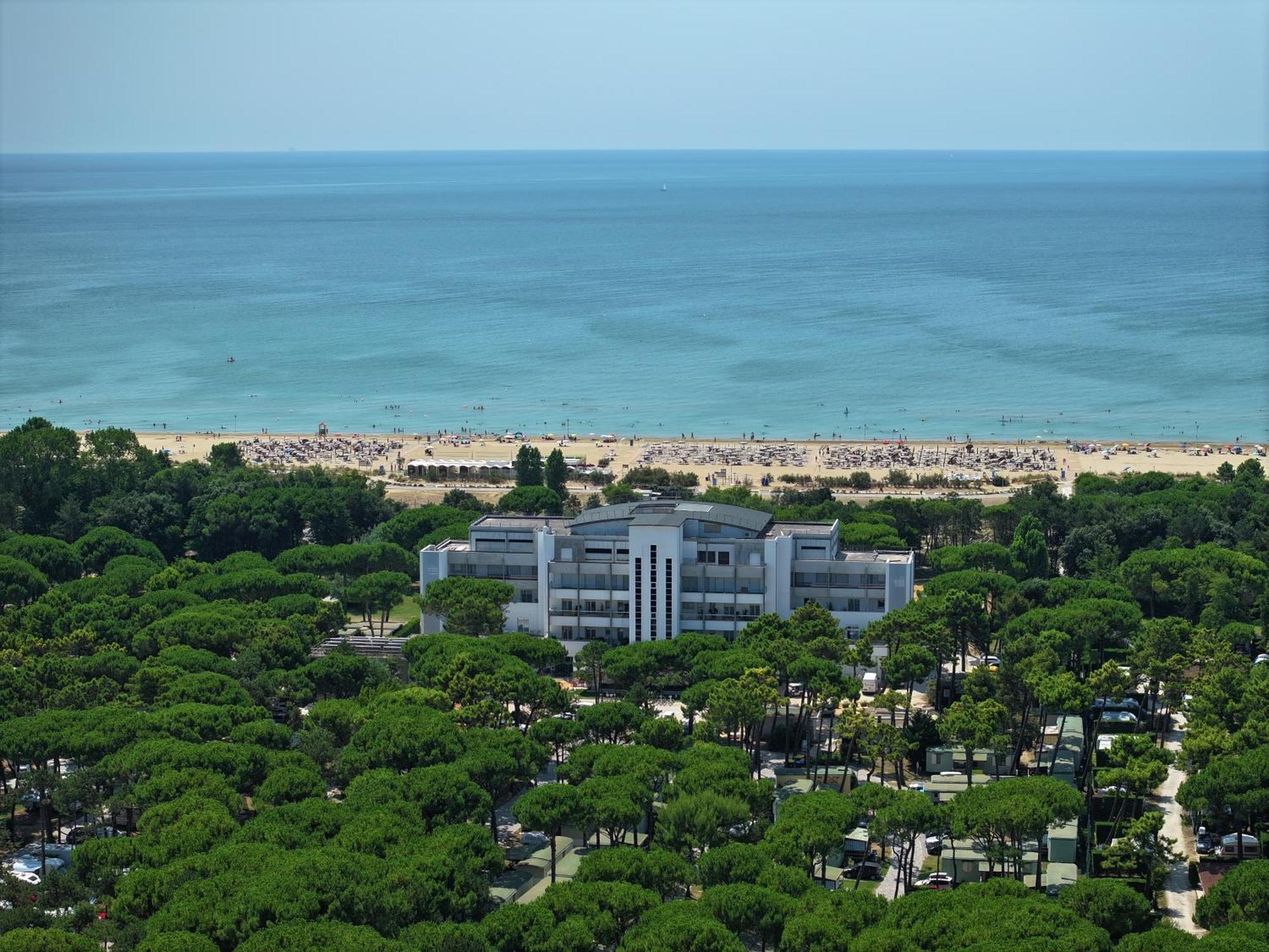 Il Tridente Hotel Bibione Exterior foto