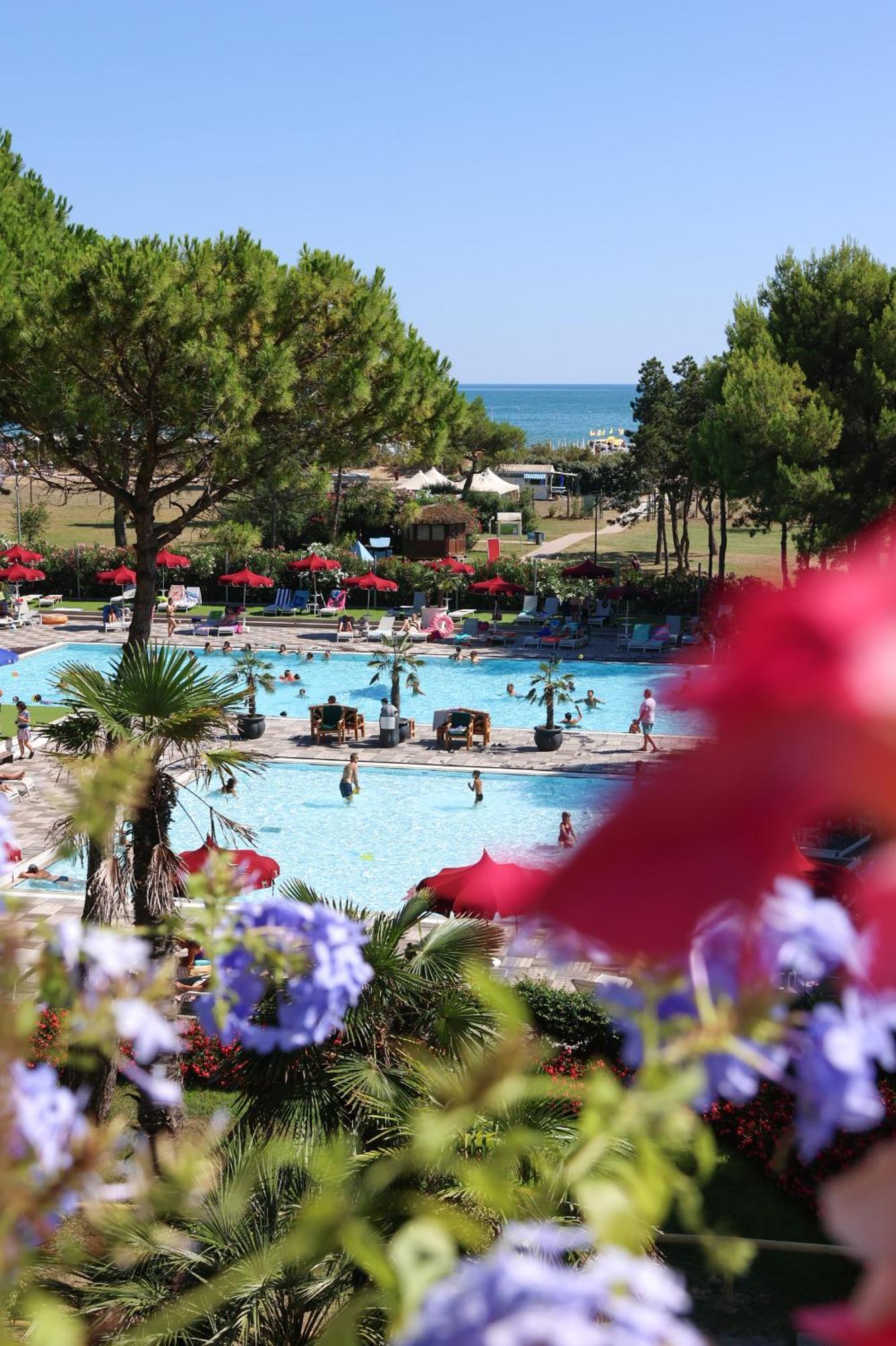 Il Tridente Hotel Bibione Exterior foto