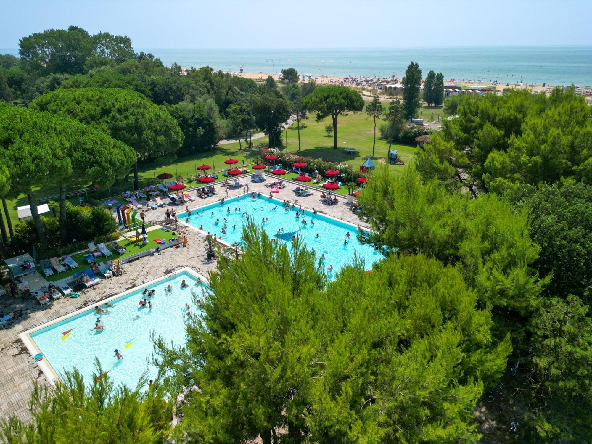 Il Tridente Hotel Bibione Exterior foto