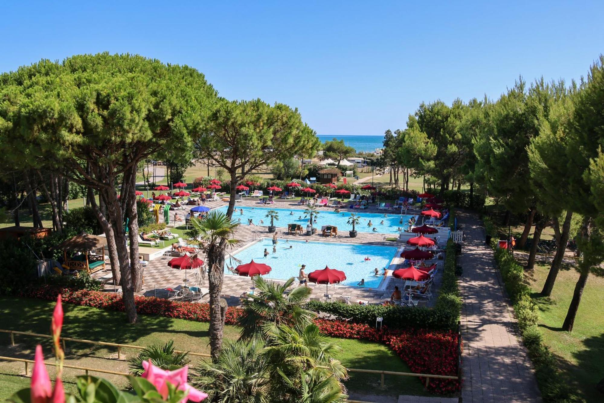Il Tridente Hotel Bibione Exterior foto