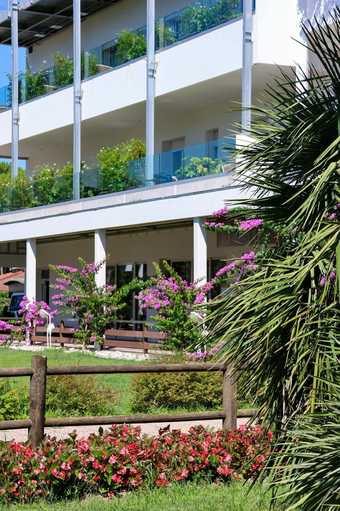 Il Tridente Hotel Bibione Exterior foto